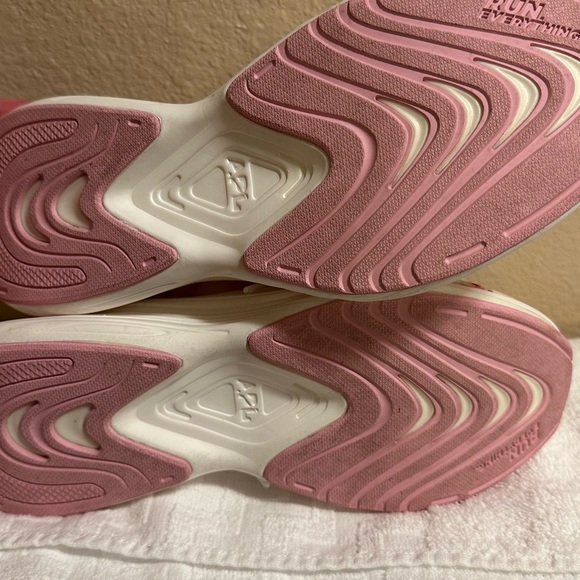 APL Streamline cherry blossom shoes - Picture 5 of 10